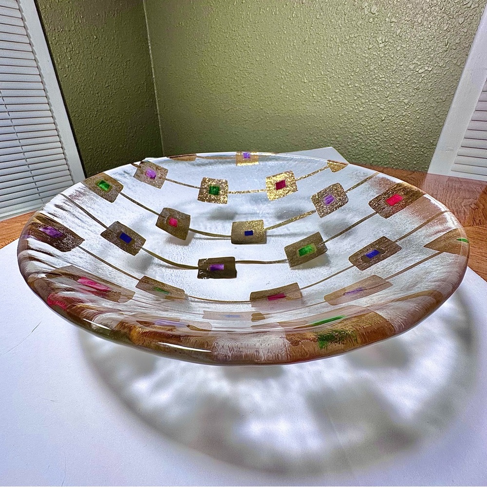 *RARE* CRATE AND BARREL Medallion Serving Bowl - Picture 6 of 8